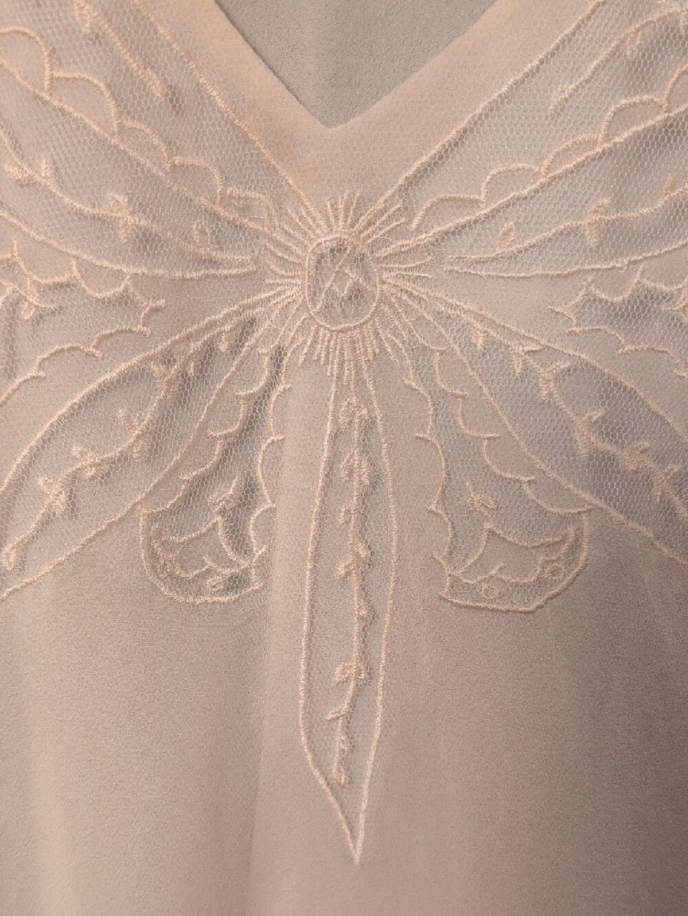 NWOT Silk Ice White V-Neck Long Sleeve Embroidered Blouse L - Picture 3 of 10